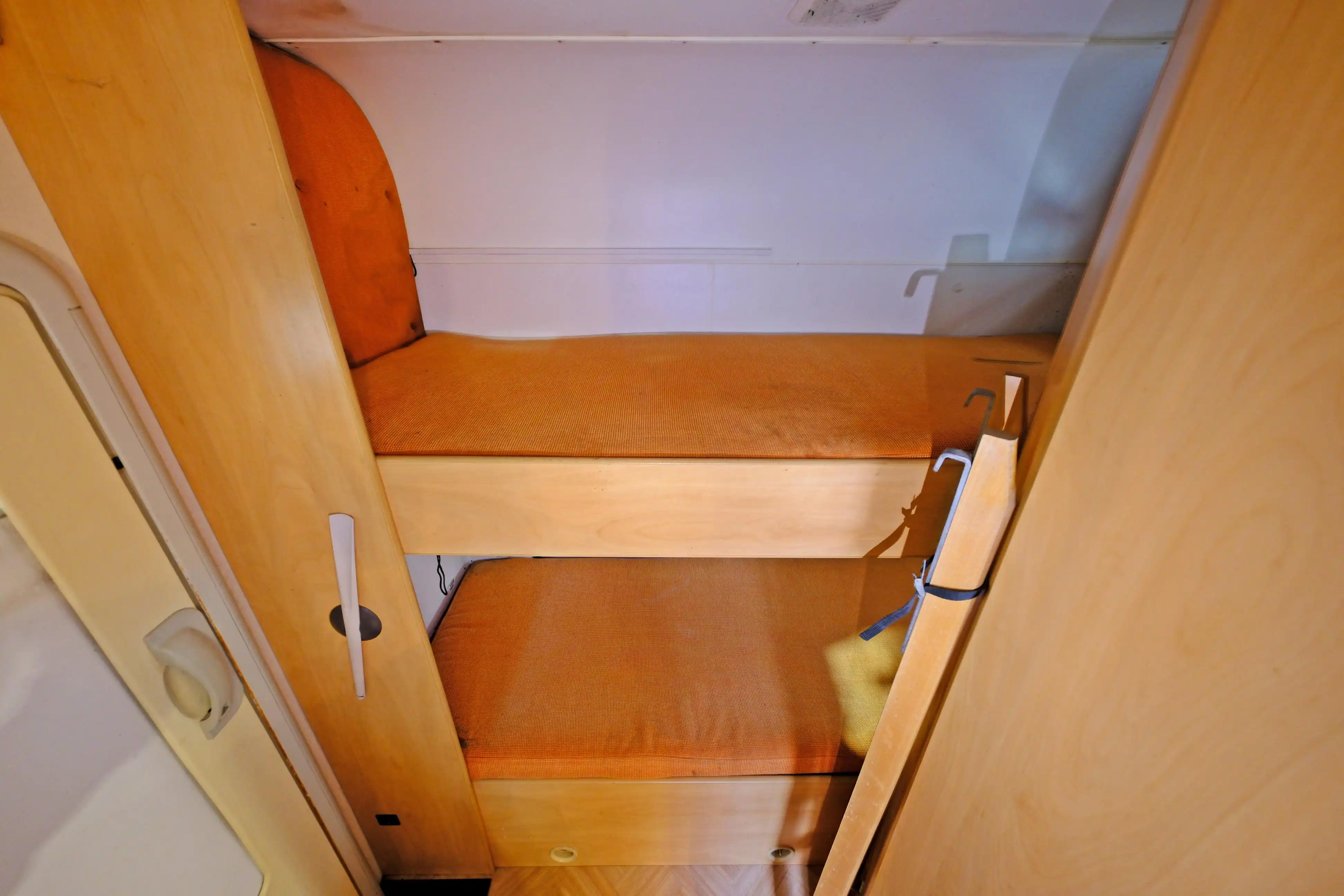 BUERSTNER A 576-2 active